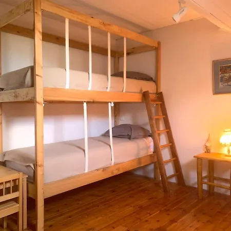 Le Des Nains Nyaraló *