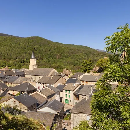 Le Des Nains Tatil Evi Querigut