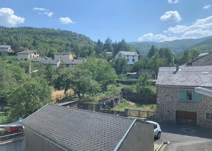 Le Des Nains بيت للعطل Querigut